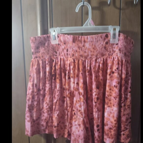 Women's Terra & Sky Shorts 14w - Picture 2 of 2